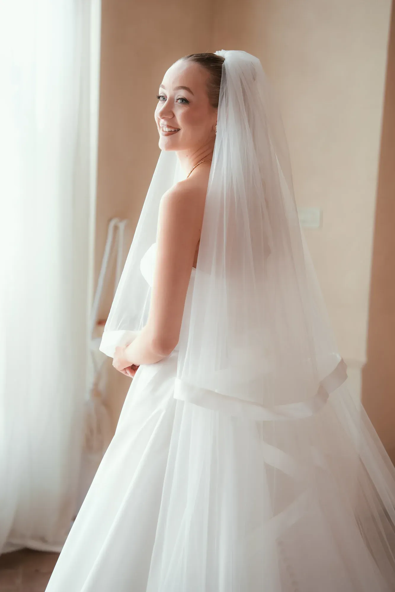 Brides